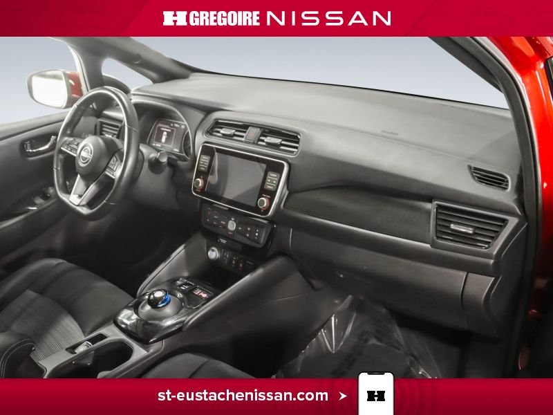 2023 Nissan Leaf Red Saint-Eustache - photo #29