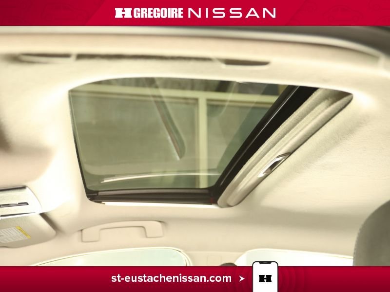Nissan Sentra 2022 Rouge Laval - photo #26