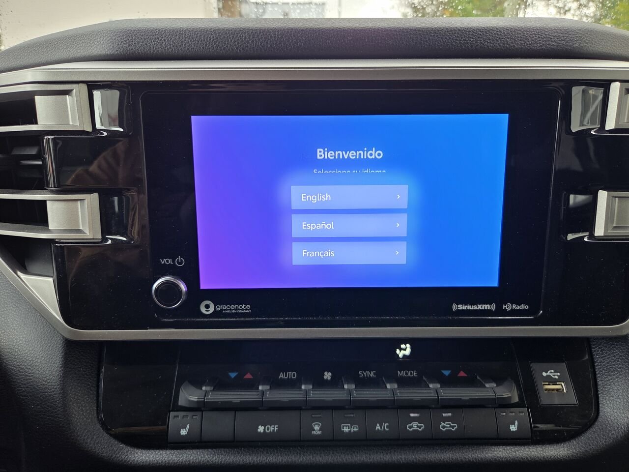 2024 Toyota TUNDRA Black Mont-Laurier - photo #18