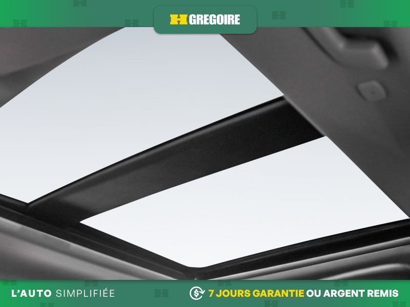 Nissan Rogue 2025 Blanc Laval - photo #15