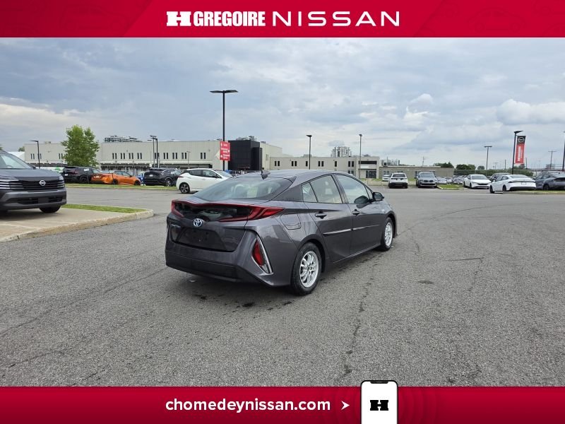 2020 Toyota Prius Grey Laval - photo #10