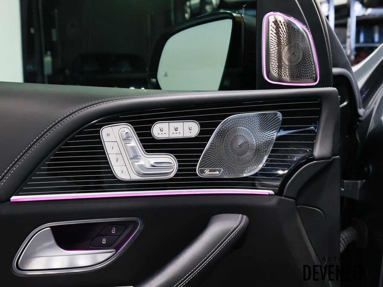 Mercedes-Benz GLS 2023 Argent Saint-Eustache - photo #11
