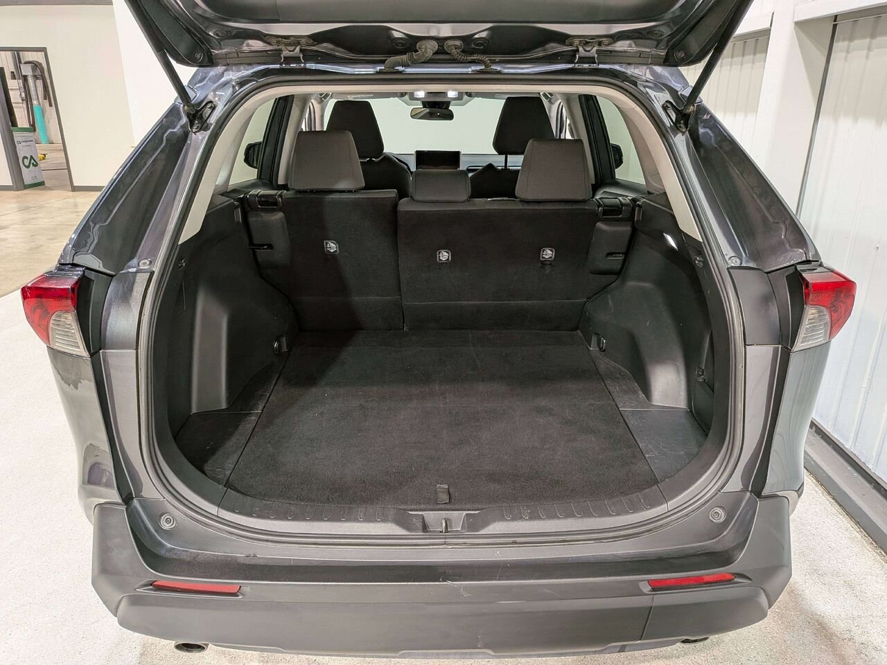 Toyota RAV4 2024 Gris Val-David - photo #8
