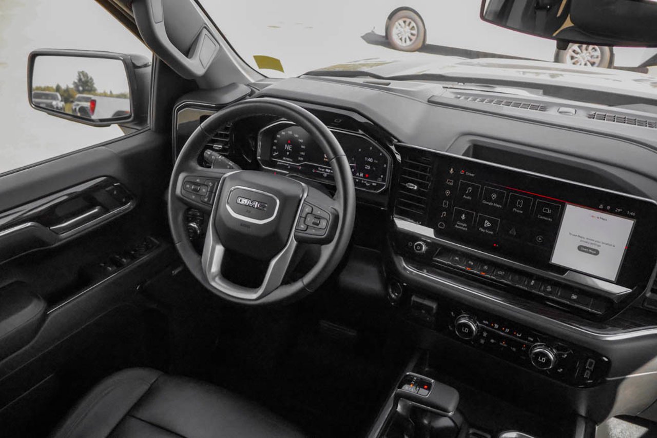 2024 GMC Sierra 1500 4WD Crew Cab 147 Elevation Black Sherwood Park - photo #28