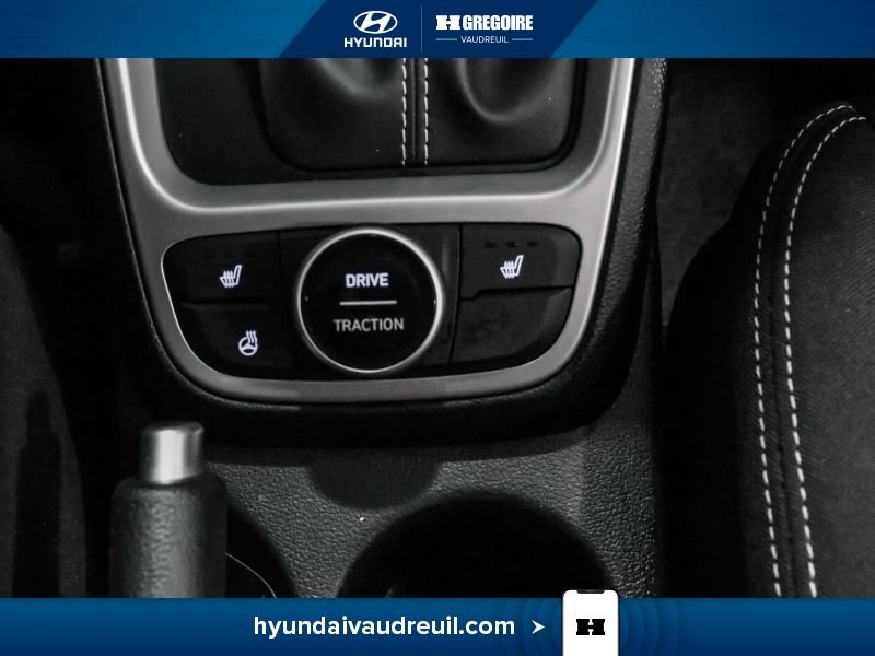 Hyundai Venue 2024 Noir Blainville - photo #27