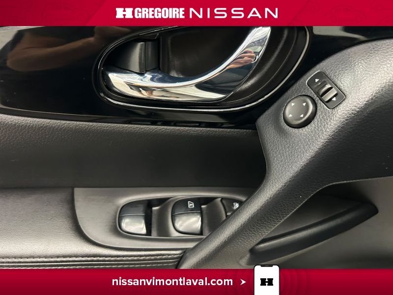 Nissan Qashqai 2023 Blanc Laval - photo #18