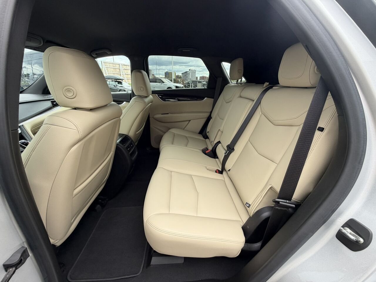 2019 Cadillac XT5 LUXURY AWD V6 3.6L Silver Laval - photo #16