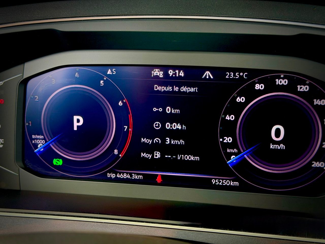 2021 Volkswagen Tiguan Notre-Dame-des-Prairies - photo #27