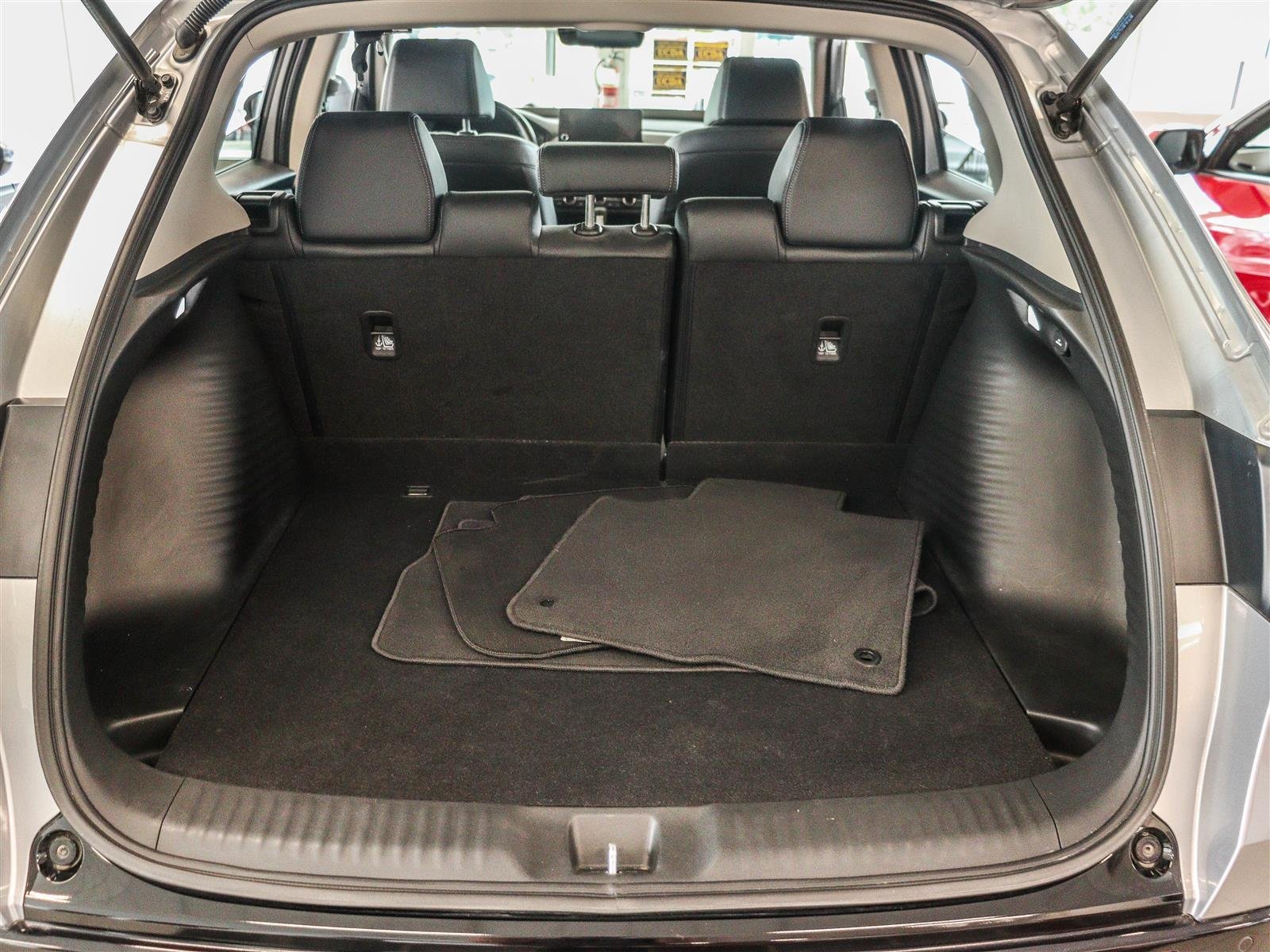 2026 Honda HR-V EX-L Ottawa & Gatineau - photo #18