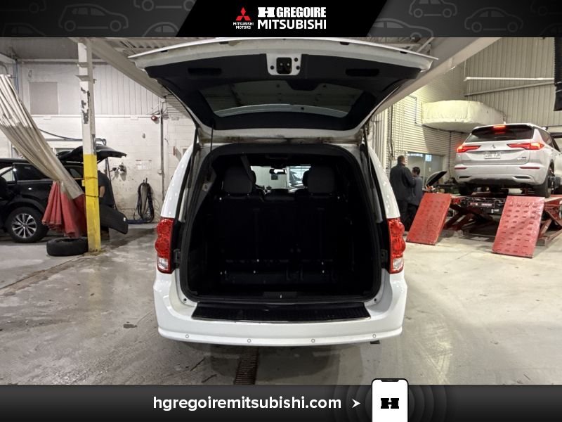 2020 Dodge GR Caravan White Blainville - photo #27