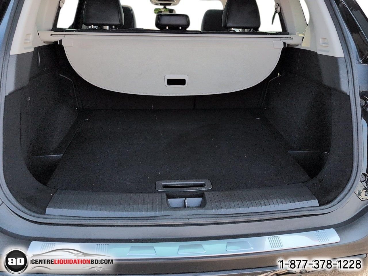 Nissan Rogue SV Édition de minuit TI | A8711 - COMTOIS 2023 Noir Granby - photo #10