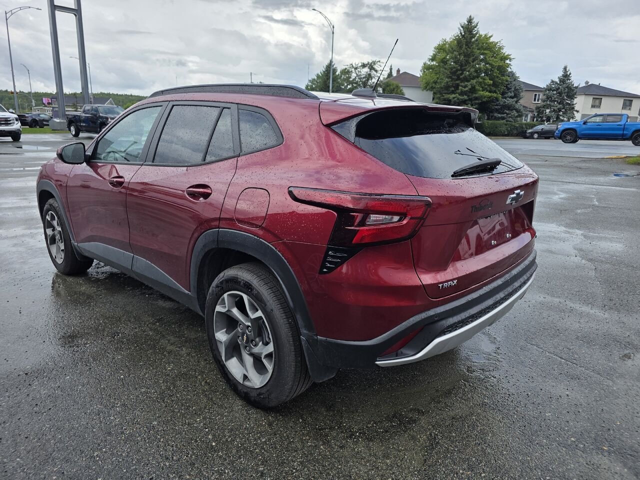 Chevrolet Trax Traction avant 4 portes LT 2025 Rouge Rouyn-Noranda - photo #1
