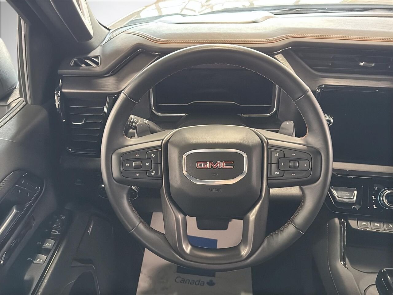 GMC Sierra 1500 AT4 cabine multiplace 4RM 157 po 2025 Gris Saint-Hyacinthe - photo #9