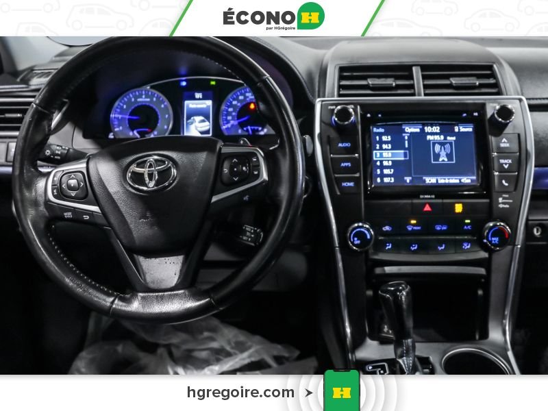 2016 Toyota Camry Blue Saint-Eustache - photo #13