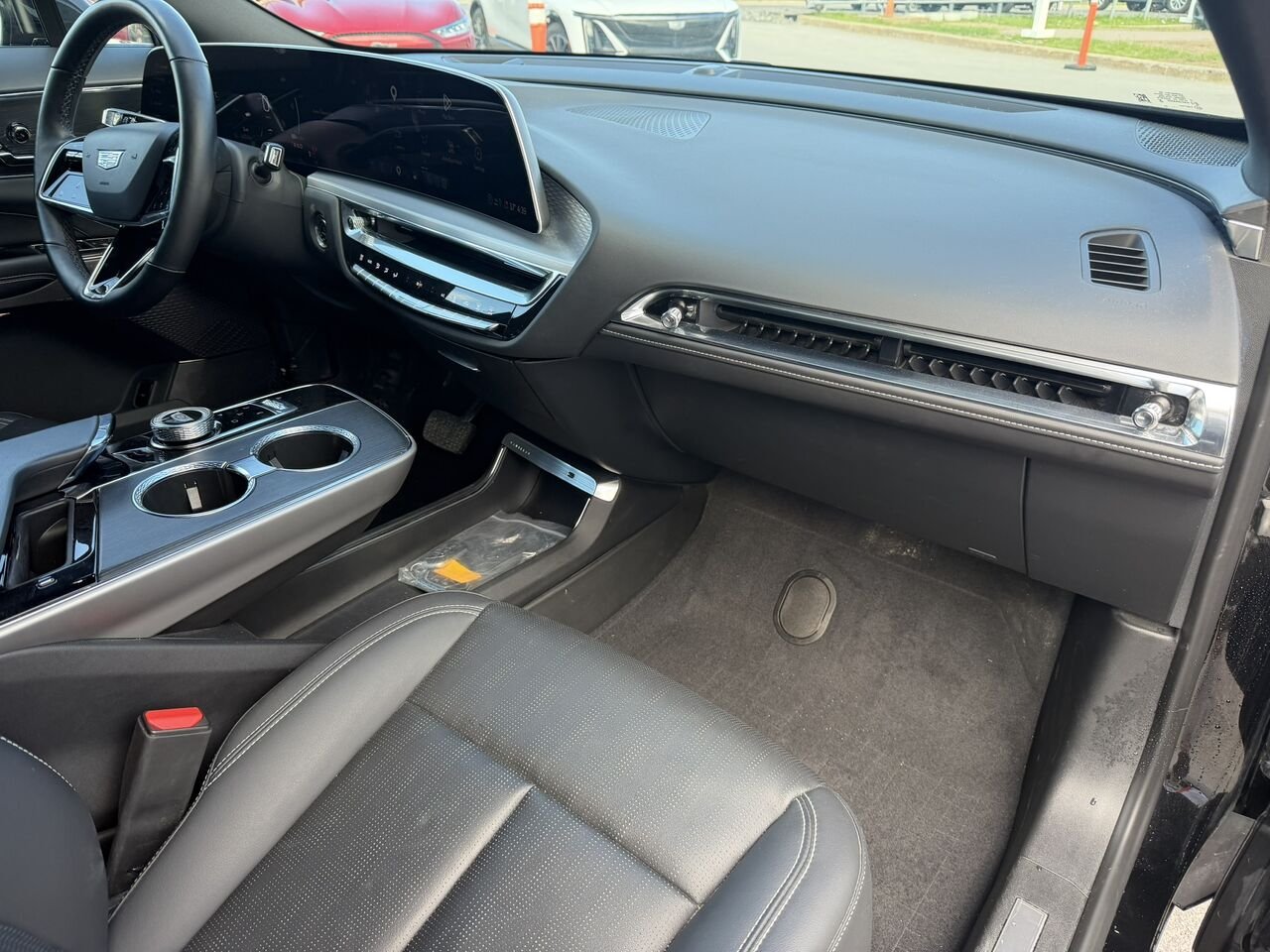 2024 Cadillac LYRIQ LUXURY AWD FINANCEMENT À PARTIR DE 0.99% Black Laval - photo #16