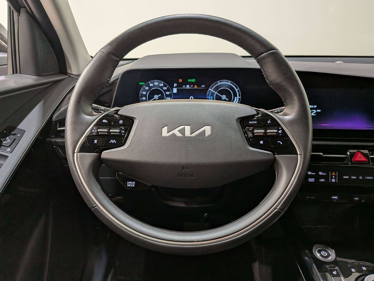2025 Kia Niro EV Wind FWD Grey Val-David - photo #13