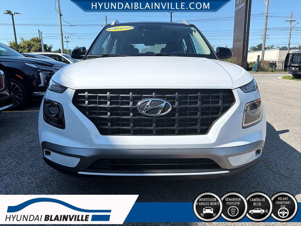 2022 Hyundai Venue White Blainville - photo #1