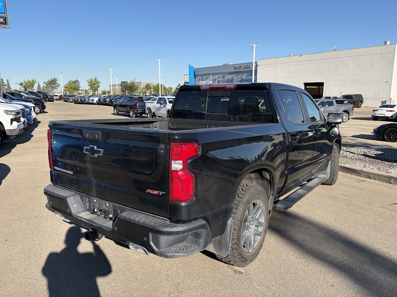 2024 Chevrolet Silverado 1500 4WD Crew Cab 147 RST Black Sherwood Park - photo #4
