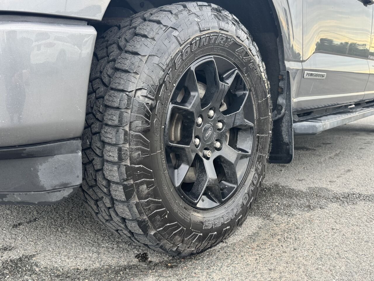 2021 Ford F-150 Black Granby - photo #10