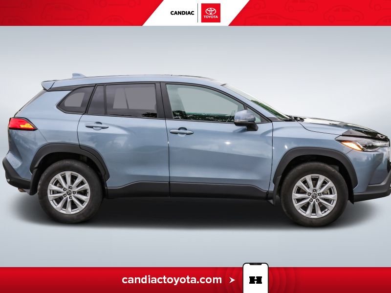 2024 Toyota Corolla Blue Saint-Eustache - photo #10