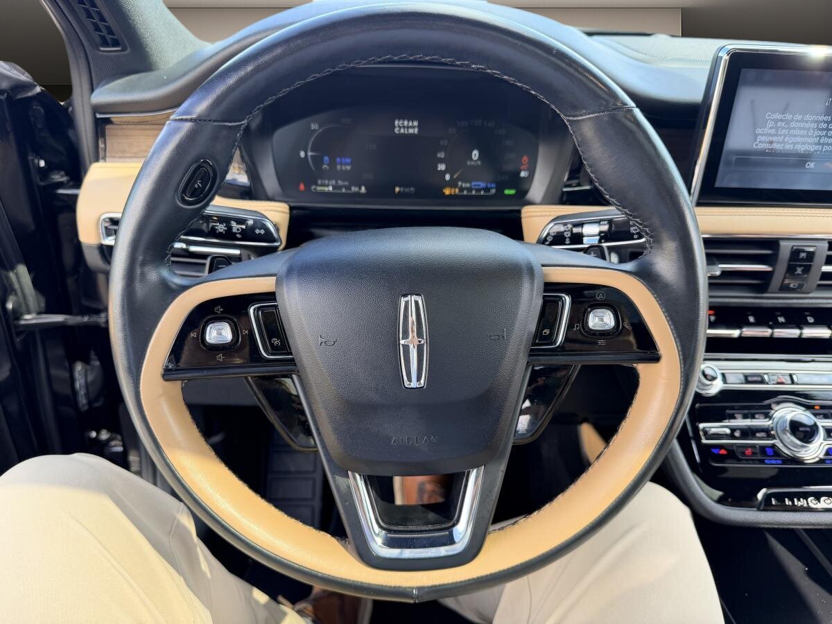Lincoln Corsair 2022 Noir  - photo #17