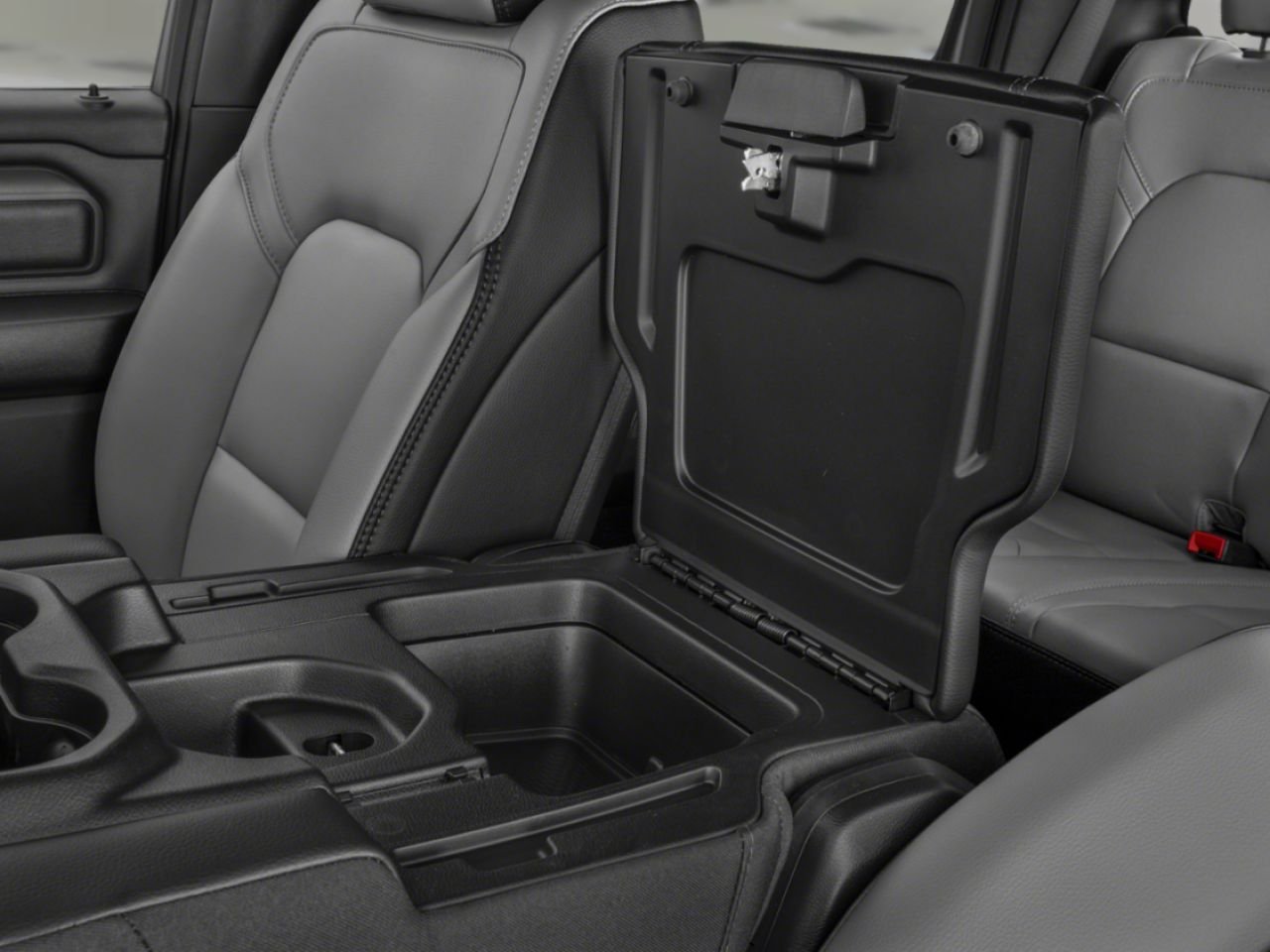 2022 Ram 1500 Blue Saint-Georges - photo #9