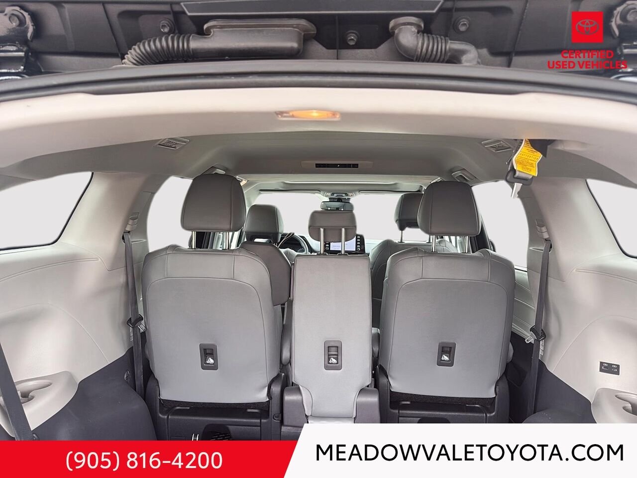 2024 Toyota Sienna Black Mississauga - photo #23