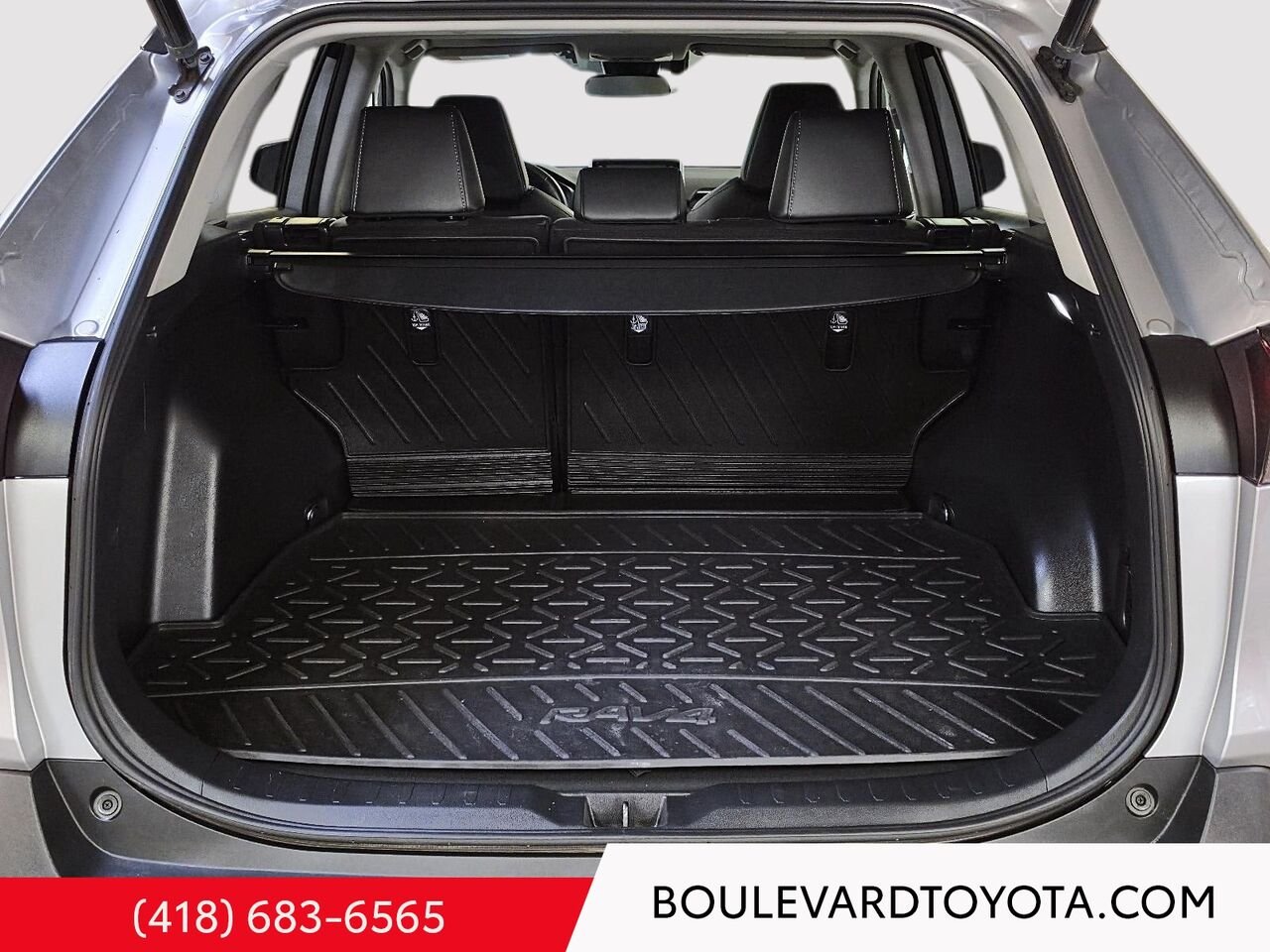 2022 Toyota RAV4 100505A-39 | XLE, AWD, GROUPE PREMIUM Silver Québec - photo #19