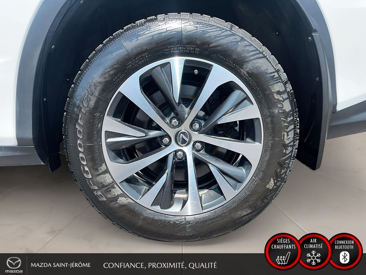 Lexus RX 2022 Blanc Ste-Agathe des Monts - photo #11