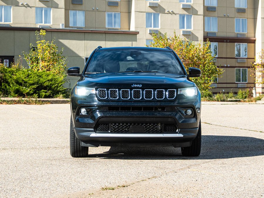 2023 Jeep Compass Limited 2.0L | Sunroof Black