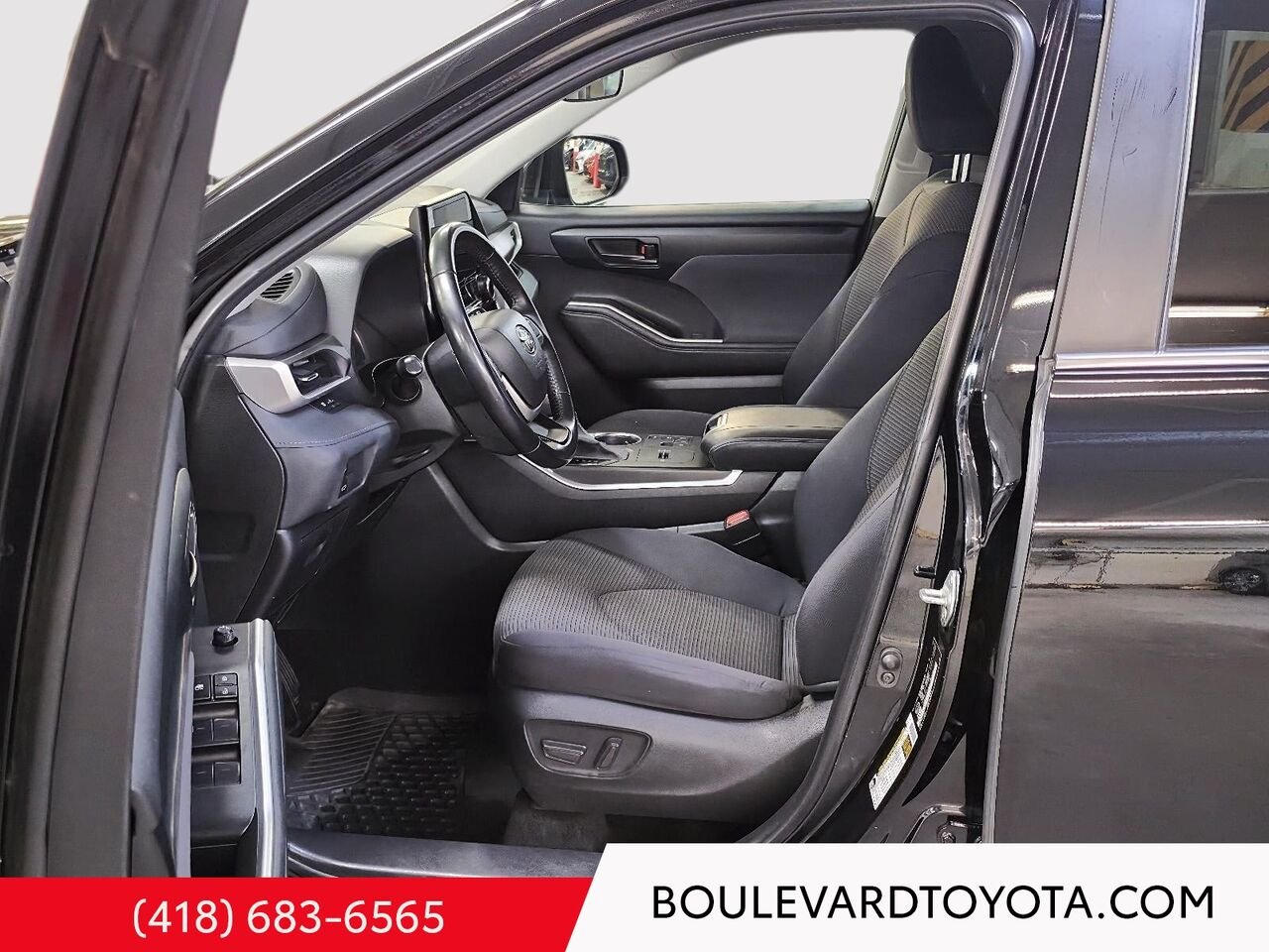 Toyota Highlander 550001-6 | LE, HYBRIDE, AWD 2023 Noir Québec - photo #8