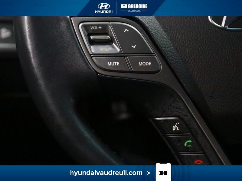 2018 Hyundai Santa Fe White Laval - photo #21