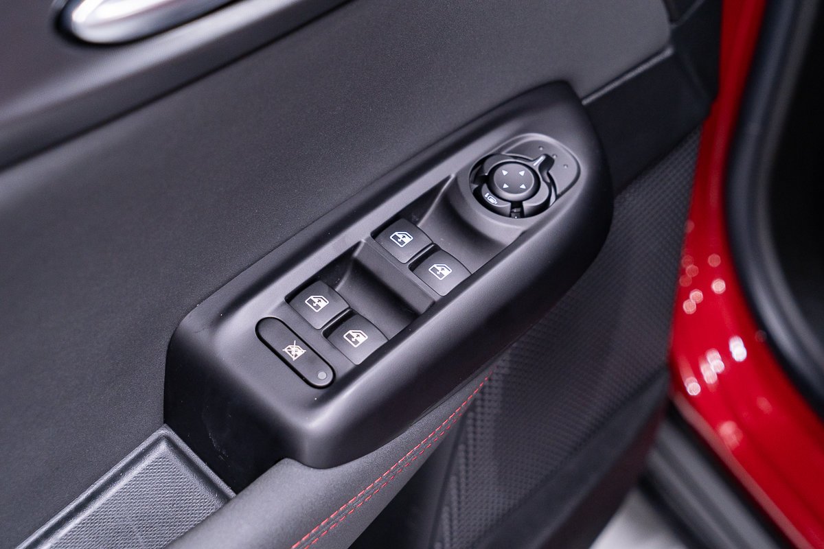 2024 Alfa Romeo Tonale VELOCE PHEV TOIT OUVRANT ACTIVE ASSIST Red Montreal - photo #13