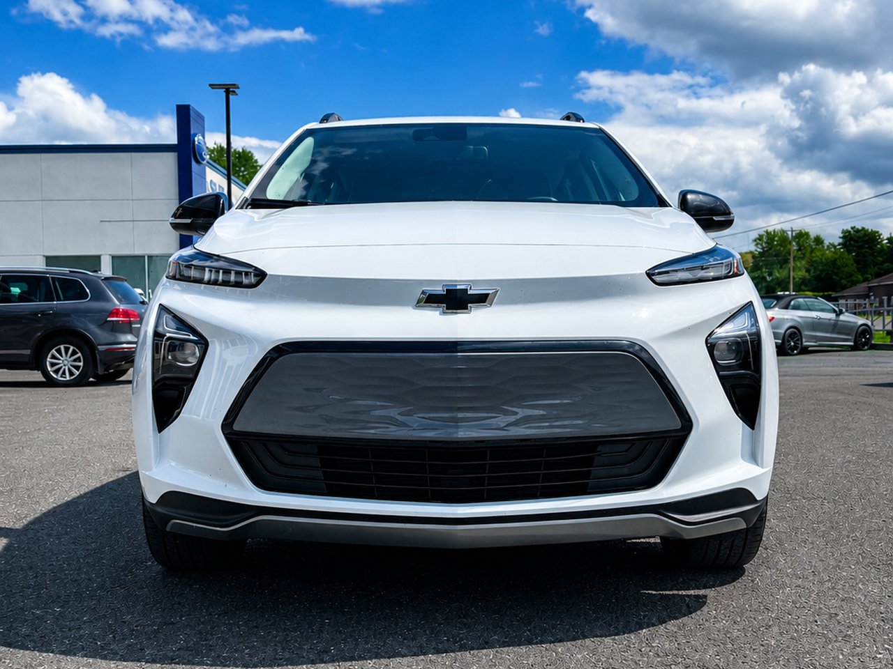 2023 Chevrolet Bolt EUV LT White Granby - photo #9