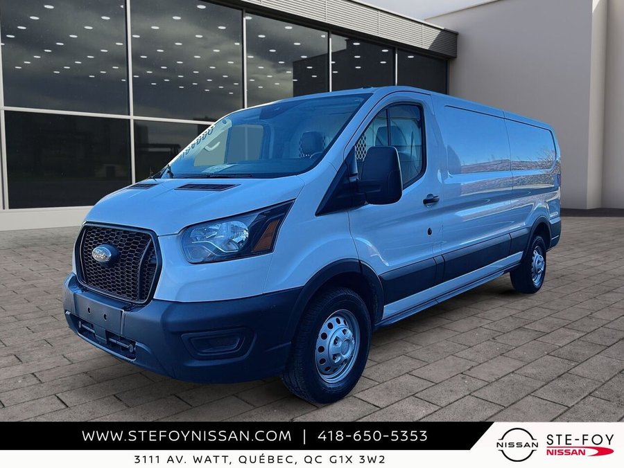 Ford Transit fourgon utilitaire AWD T-250 TI toit bas 130 po PNBV de 9 070 lb 2025