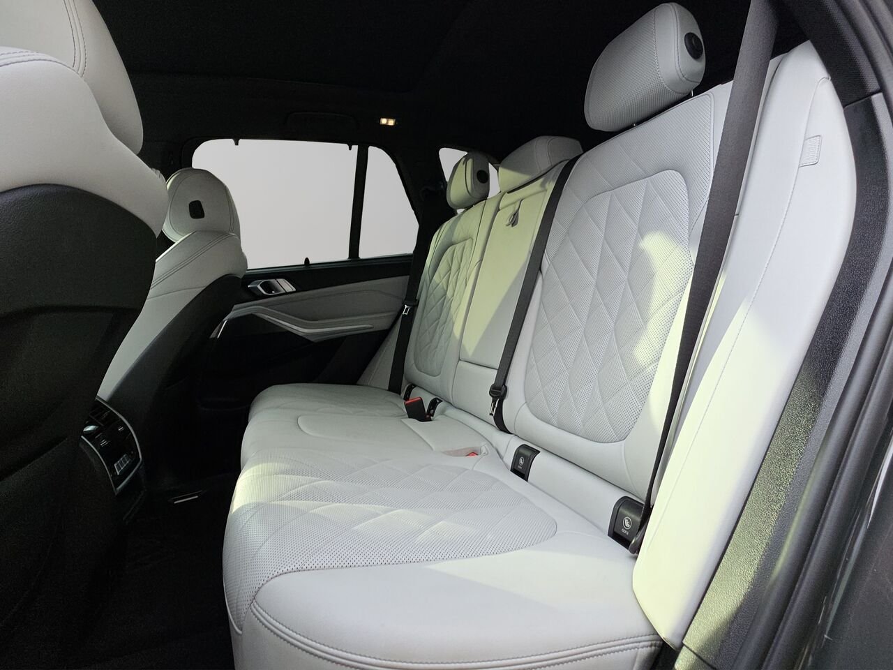 BMW X5 X5 xDrive45e 2023 Vert Val-David - photo #23
