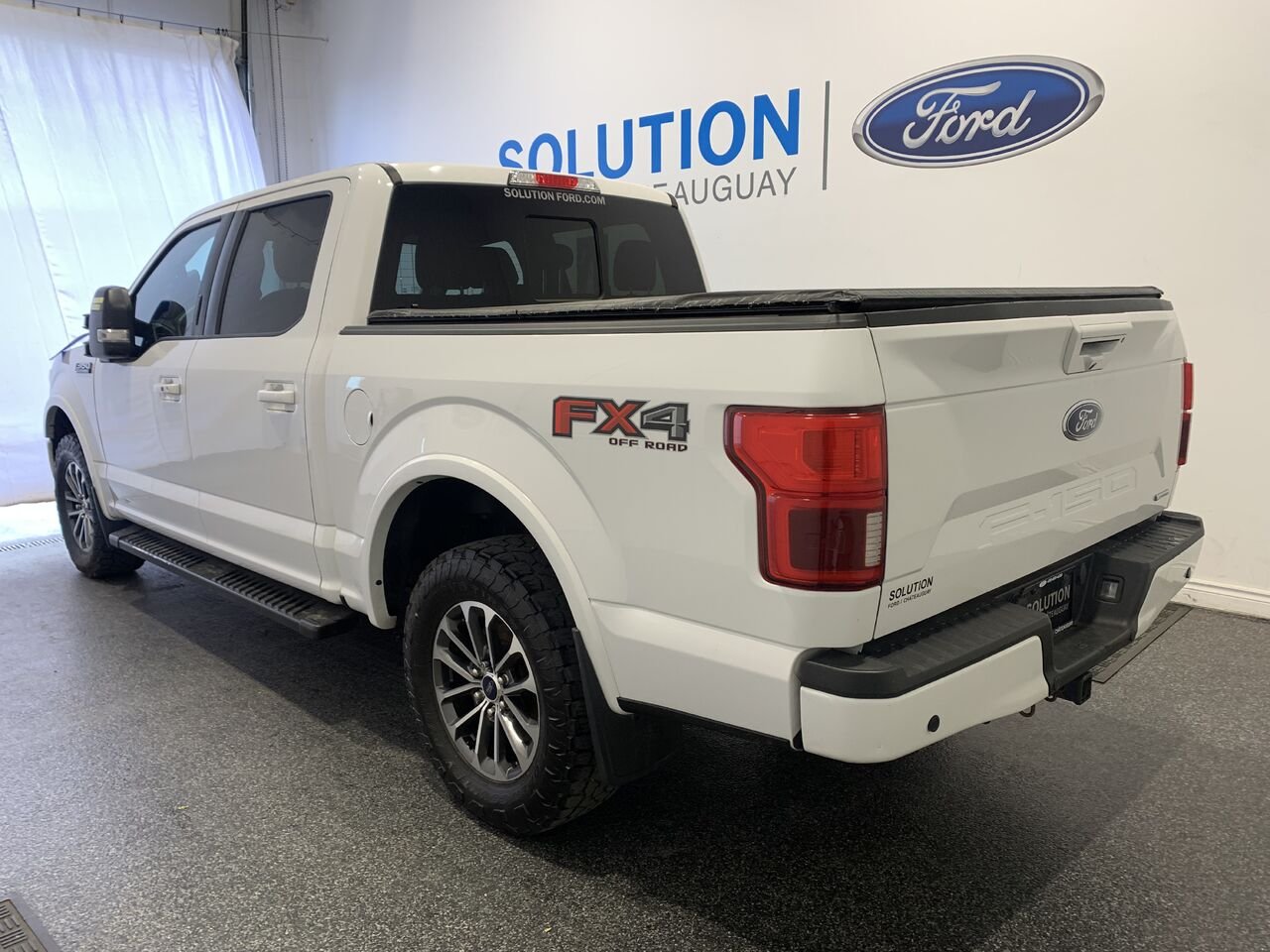 2019 Ford F-150 White Châteauguay - photo #9