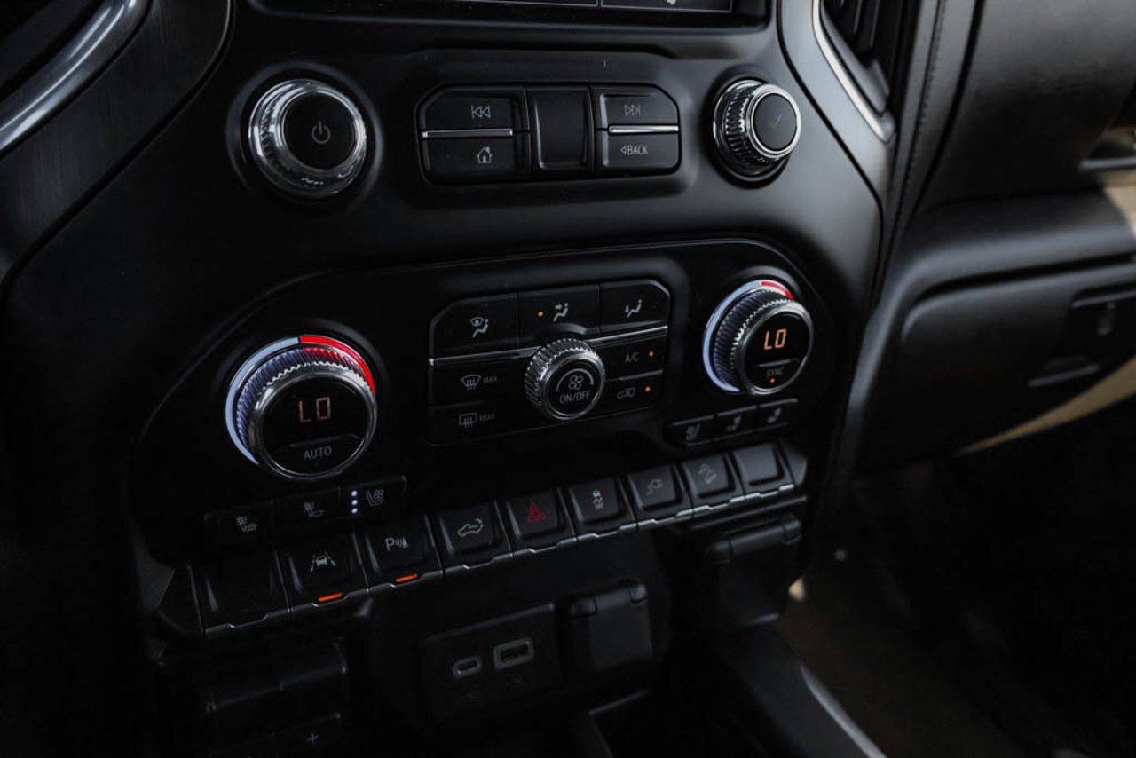 2022 GMC Sierra 1500 Limited 4WD Crew Cab 147 AT4 Black Sherwood Park - photo #26
