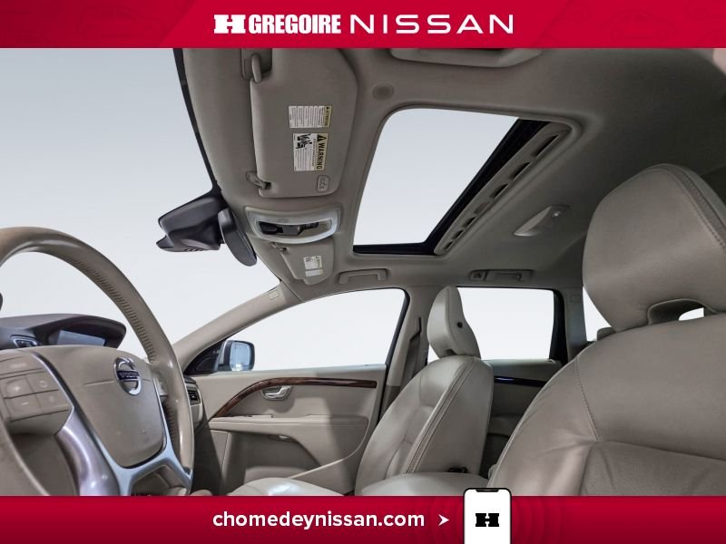 Volvo XC70 2012 Beige Laval - photo #17