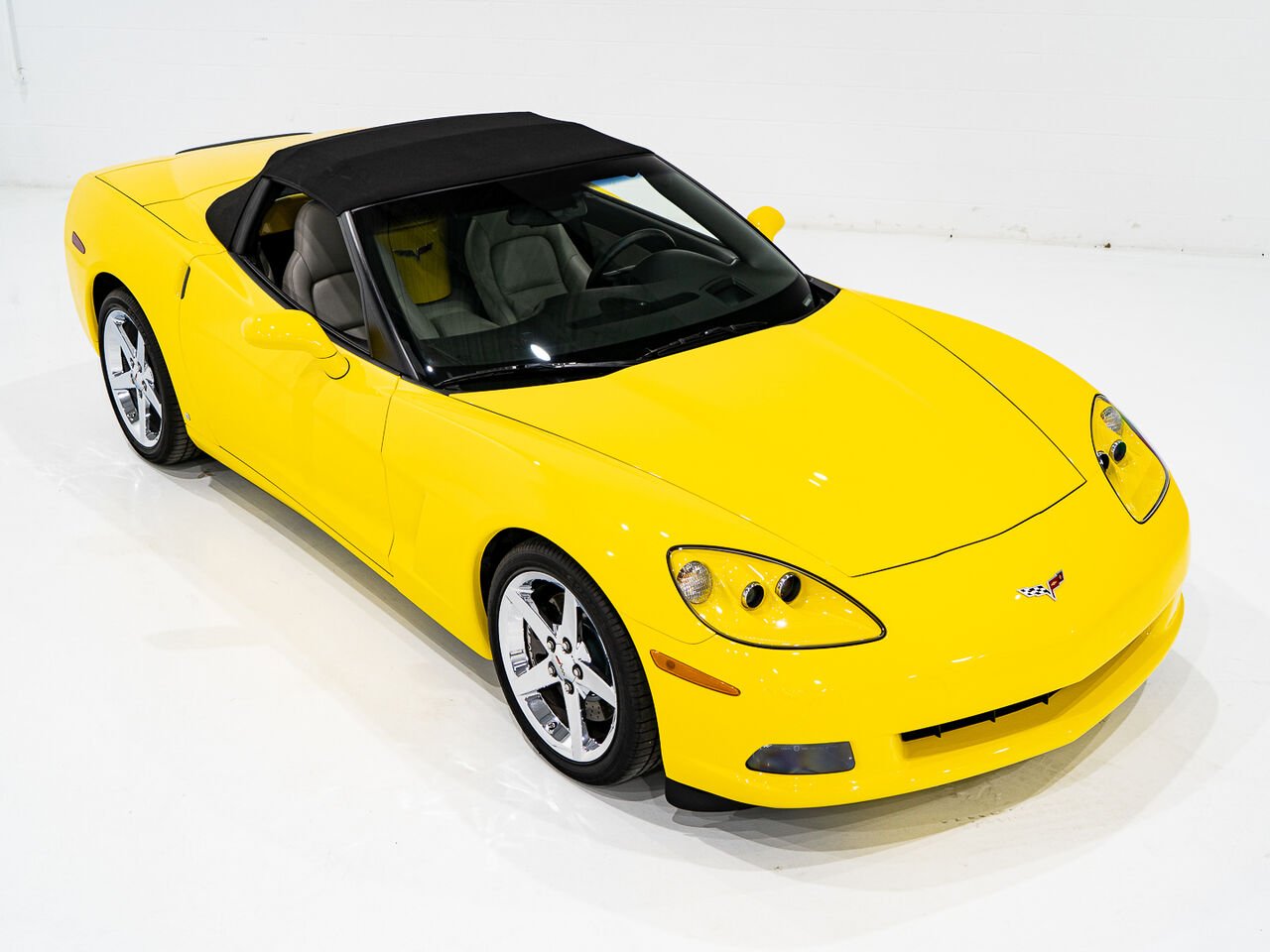 Chevrolet Corvette With only 900km (563mi) From new with window sticker 2008 Jaune Kirkland - photo #16