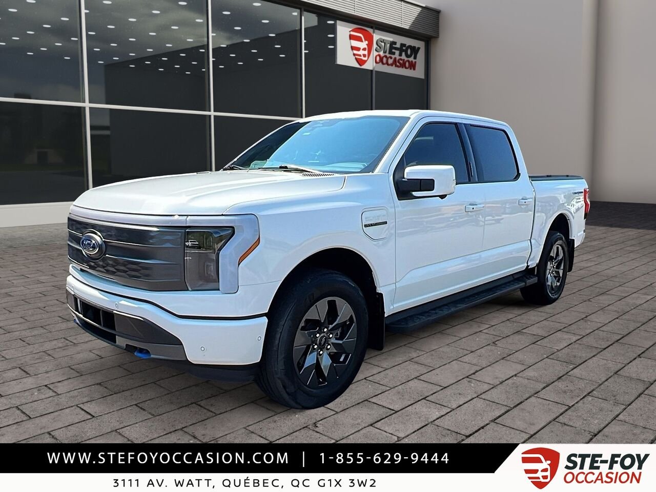2023 Ford F-150 Lightning LARIAT SuperCrew LONG RANGE White Québec - photo #3