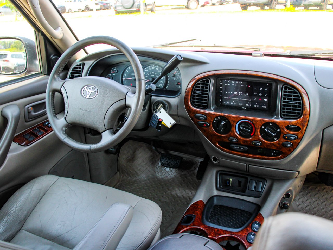 2005 Toyota Tundra Double Cab 140.6 V8 4WD Limited Red Sherwood Park - photo #29