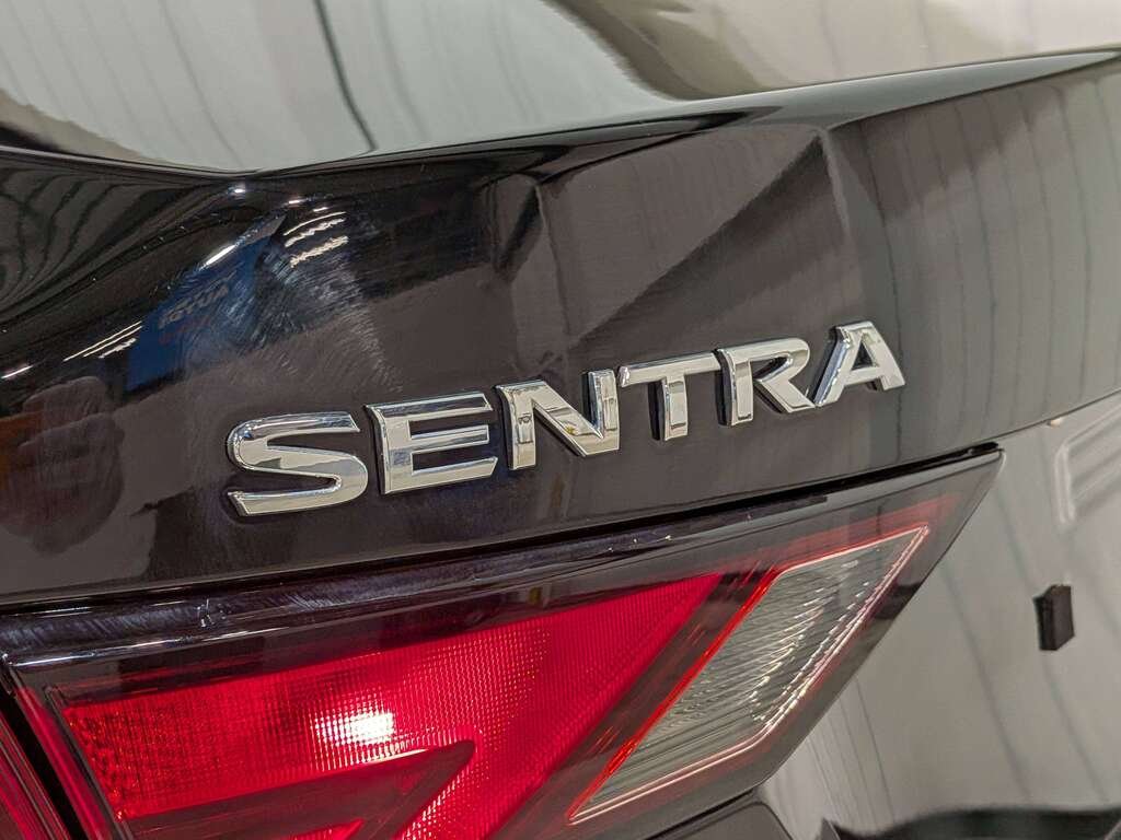 2024 Nissan Sentra S Plus CVT Black Val-David - photo #33