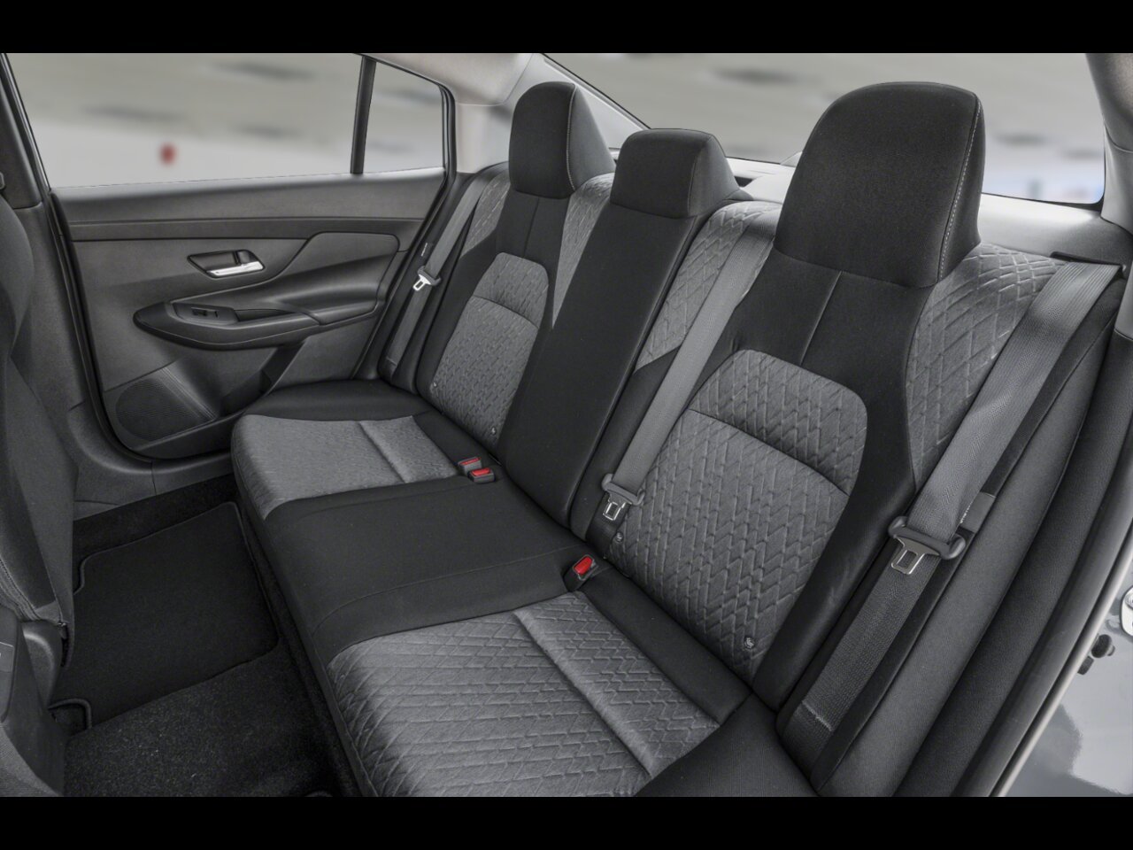 2027 Nissan Sentra Super Black Saint-Eustache - photo #10