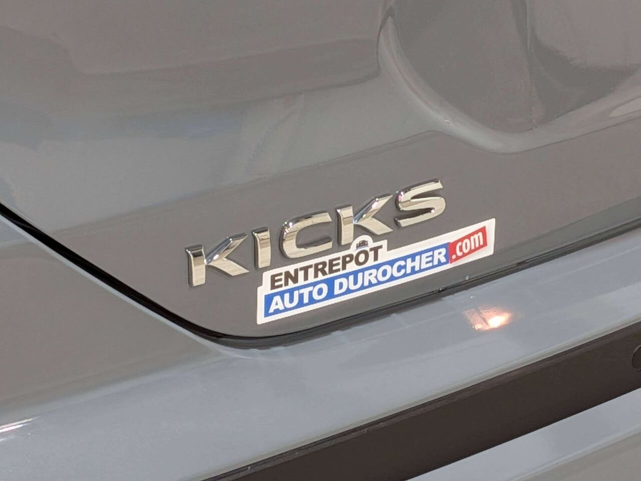 2024 Nissan Kicks SV FWD Grey Val-David - photo #33