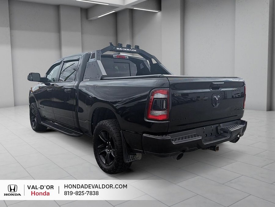 Ram 1500 Sport cabine d'équipe 4x4 caisse de 6 pi 4 po 2024 Noir