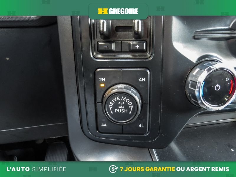 2025 Ford F150 Blue Saint-Eustache - photo #22