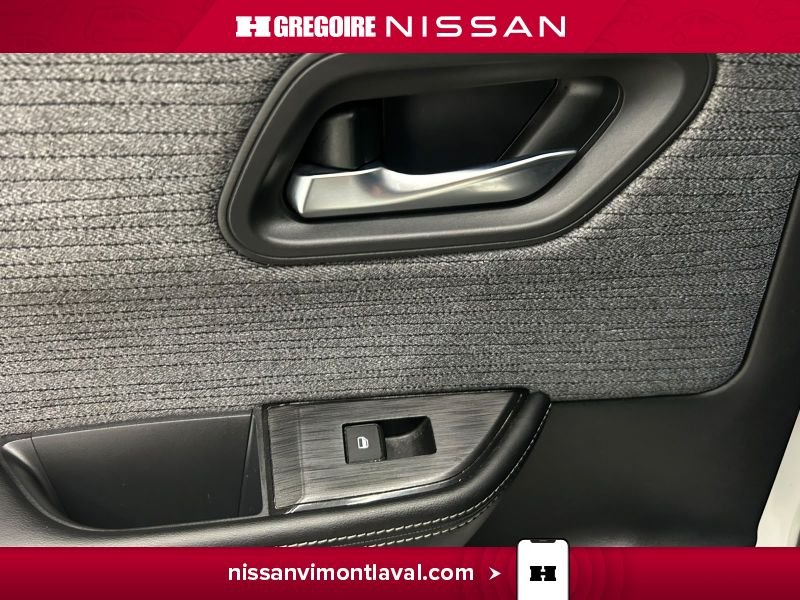 2023 Nissan Rogue White Laval - photo #17