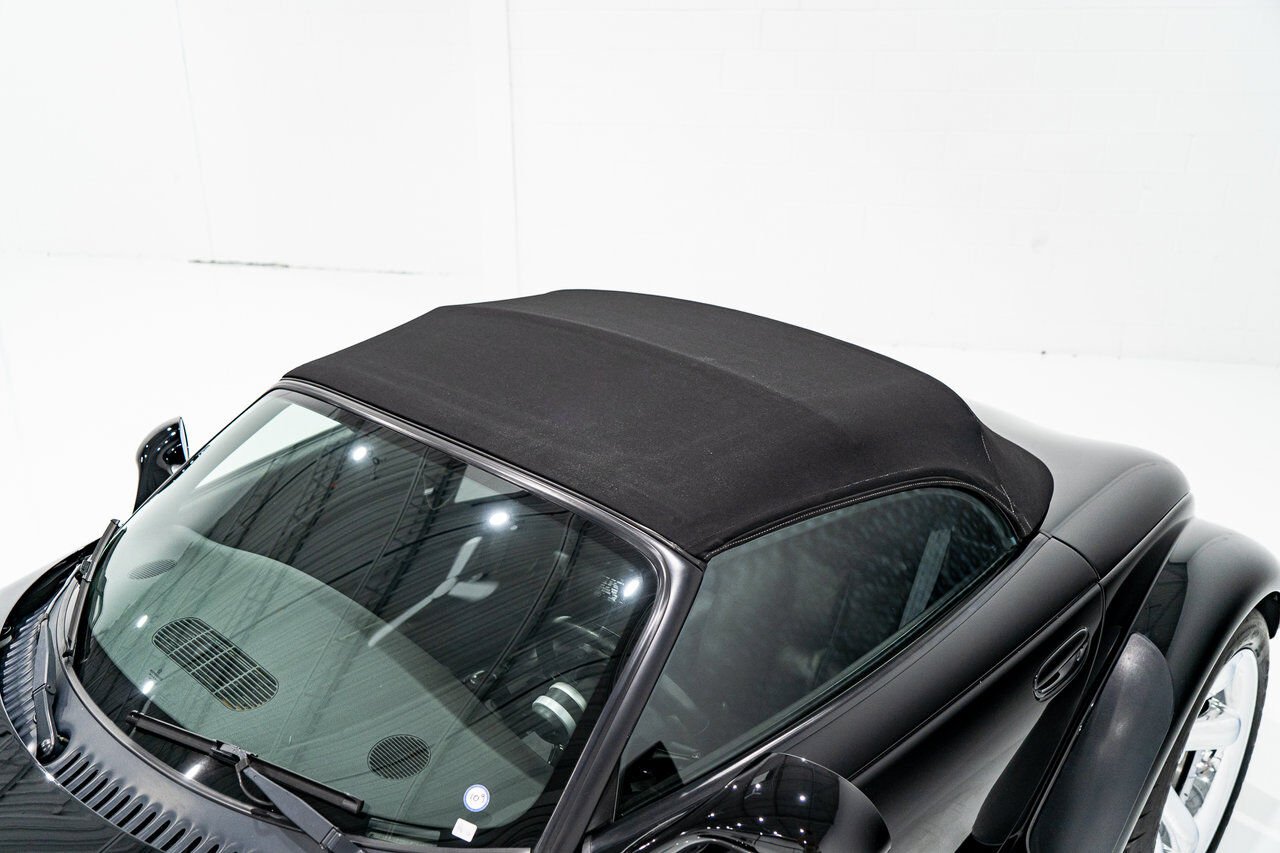Plymouth Prowler Desirable Black Colour with only 7,611KM (4756mi) from new **PRICE IN USD** 1999 Noir Montréal - photo #43
