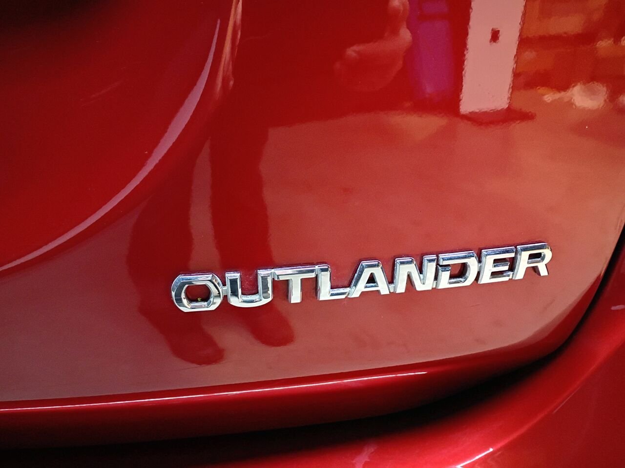 2019 Mitsubishi Outlander Red Blainville - photo #13